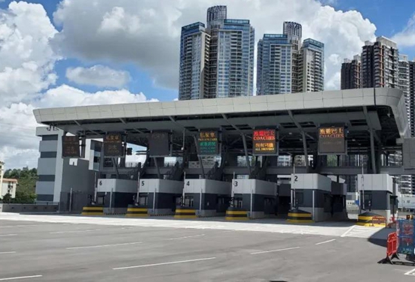 香港物流商會主席現(xiàn)場考察，蓮塘口岸的通關前測試通車