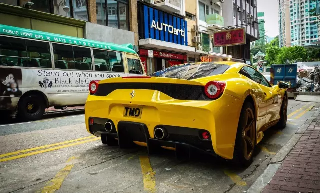 香港的車牌各具特色,車牌價(jià)值往往可能超過豪車本身